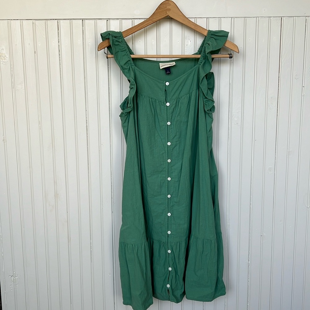 Universal Thread Size Small Flutter Sleeveless Dress